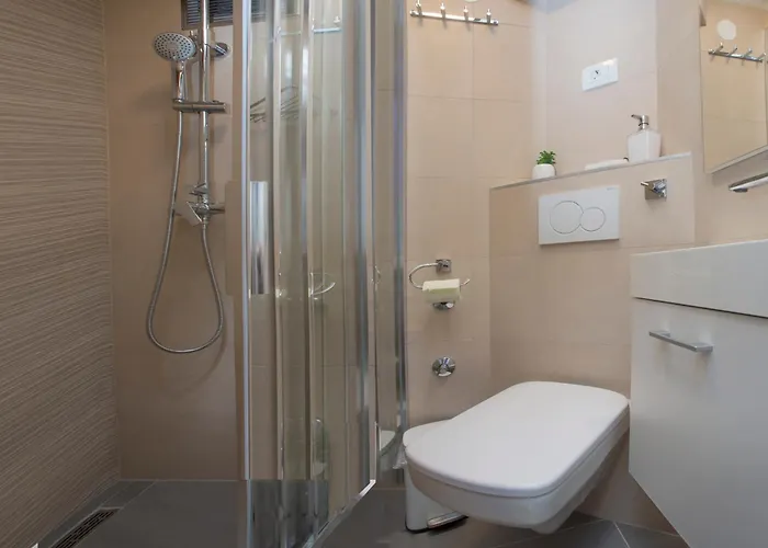 krevet i doručak Old Center Cozy 3*