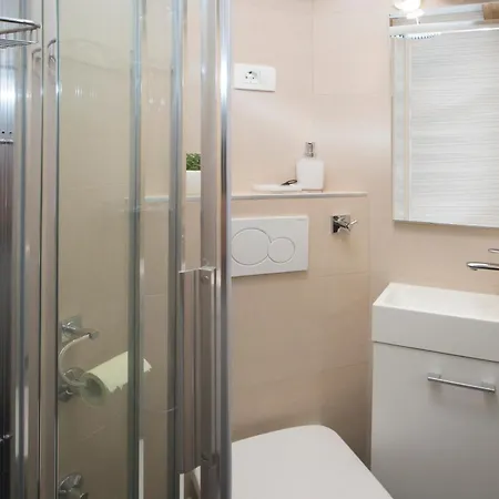 Old Center Cozy Bed and breakfast 3*